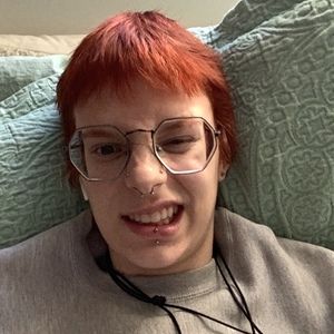 Meet your Posher, Aren